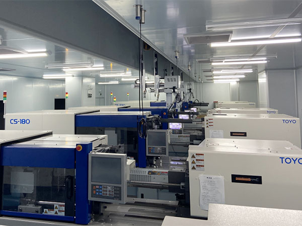 電動(dòng)注塑機(jī)